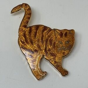 Fish Enterprises Gold Tone Orange Tabby Cat Pin Brooch Enamel Cloisonné Vintage